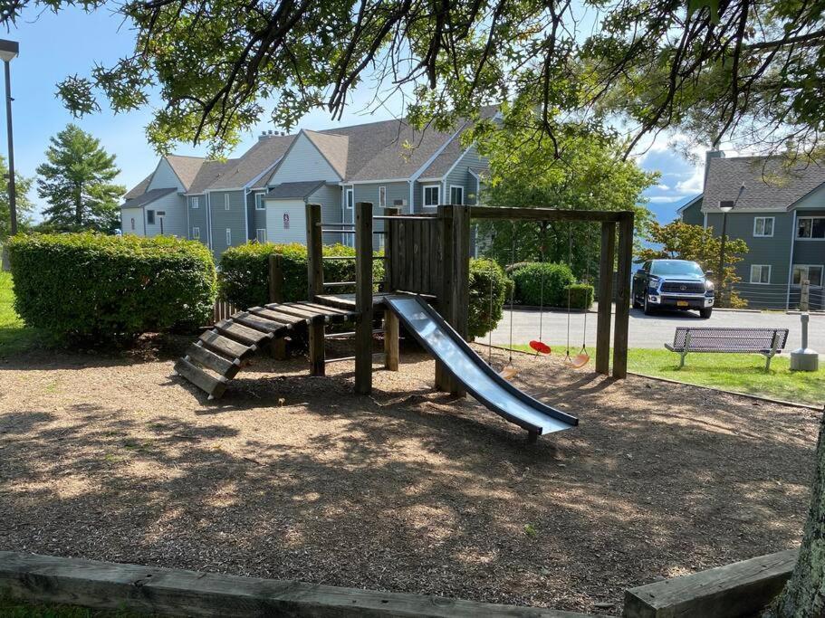 Spacious Gatlinburg Condo With Million Dollar Mountain Views Exterior photo